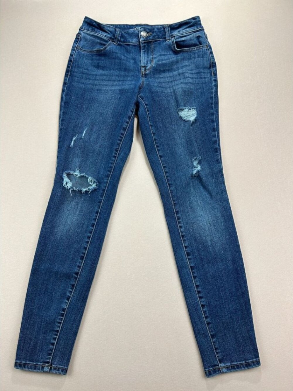 Maurices Jeans Women's Size S Blue Denim Mid Rise Skinny Stretch Distressed